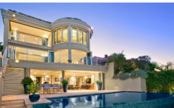 喀里多尼亚的迈克梅萨拉以 2600 万美元的价格列出了莫斯曼的住宅