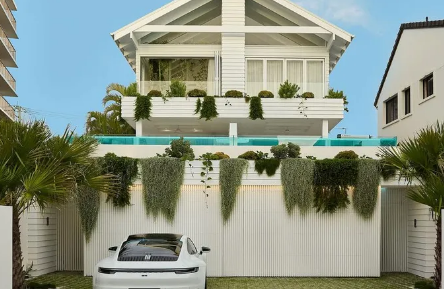 棕榈滩的杰斐逊是黄金海岸观看次数最多的住宅