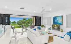 凯恩斯滨海艺术中心的尊贵住宅 适合多代人居住