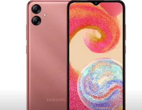 近期三星悄悄发布了一款Galaxy A04e手机拥有浅蓝色铜色和黑色